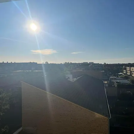 A Few Steps Away דירה