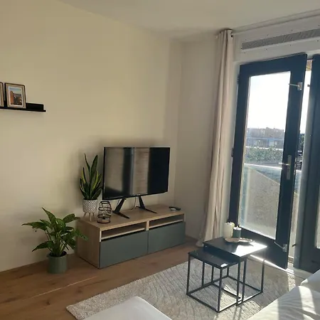 A Few Steps Away * Zandvoort