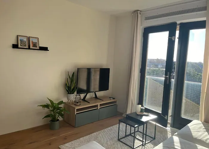 A Few Steps Away * Zandvoort